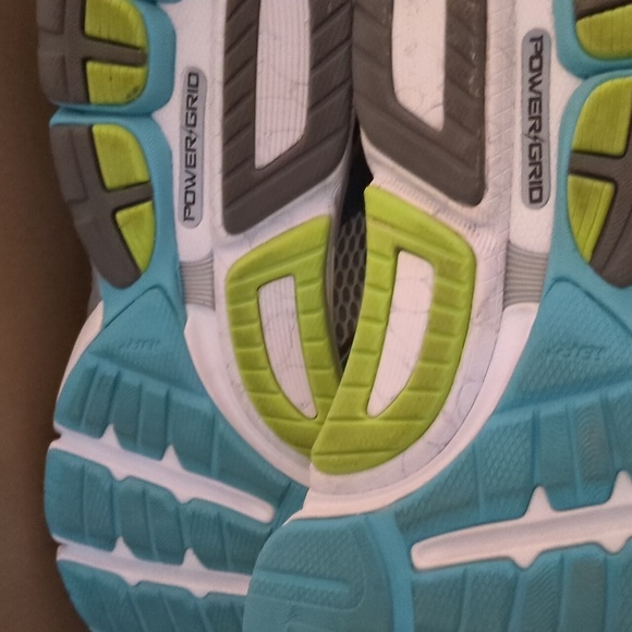 Saucony Hurricane - ladies size 10 - Picture 4 of 5